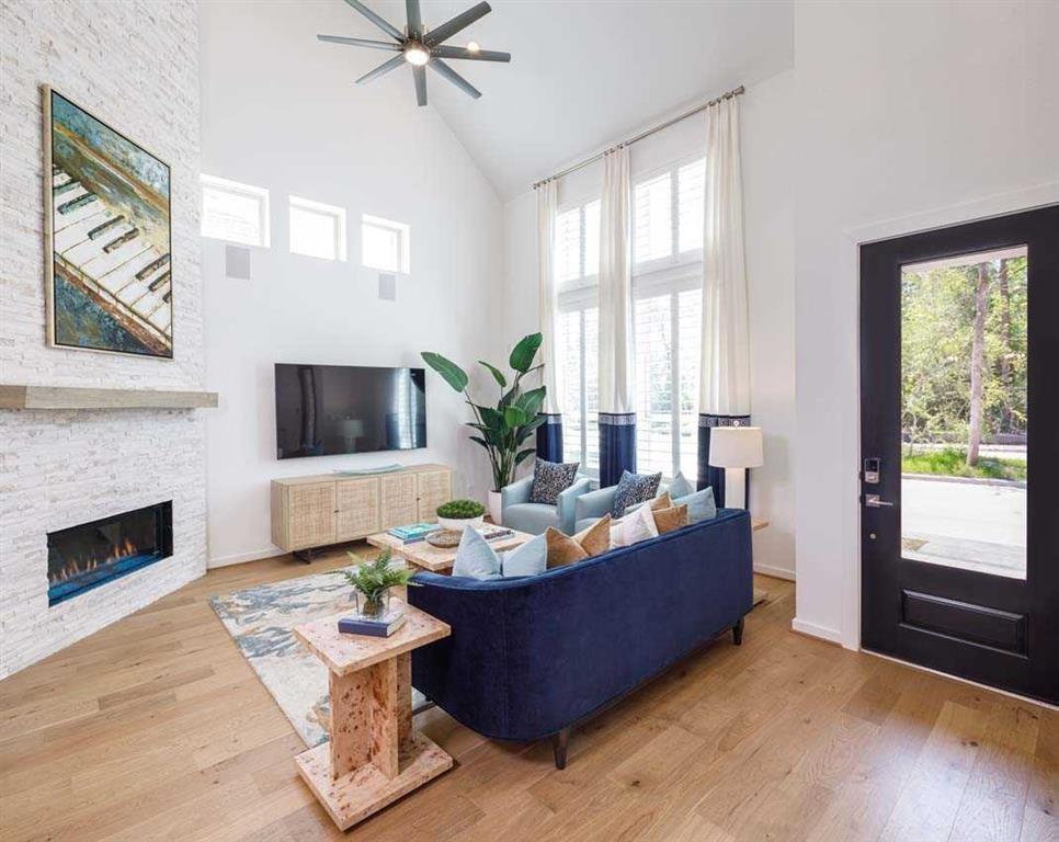 321 Fields Lane Ln, Montgomery, Texas image 2
