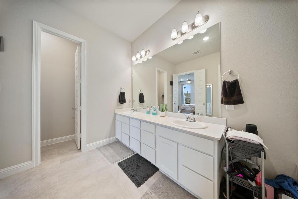 24323 Salts Mill Drive, Katy, Texas image 25