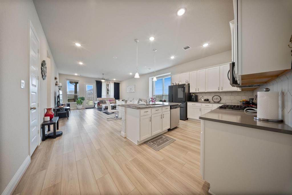 24323 Salts Mill Drive, Katy, Texas image 14