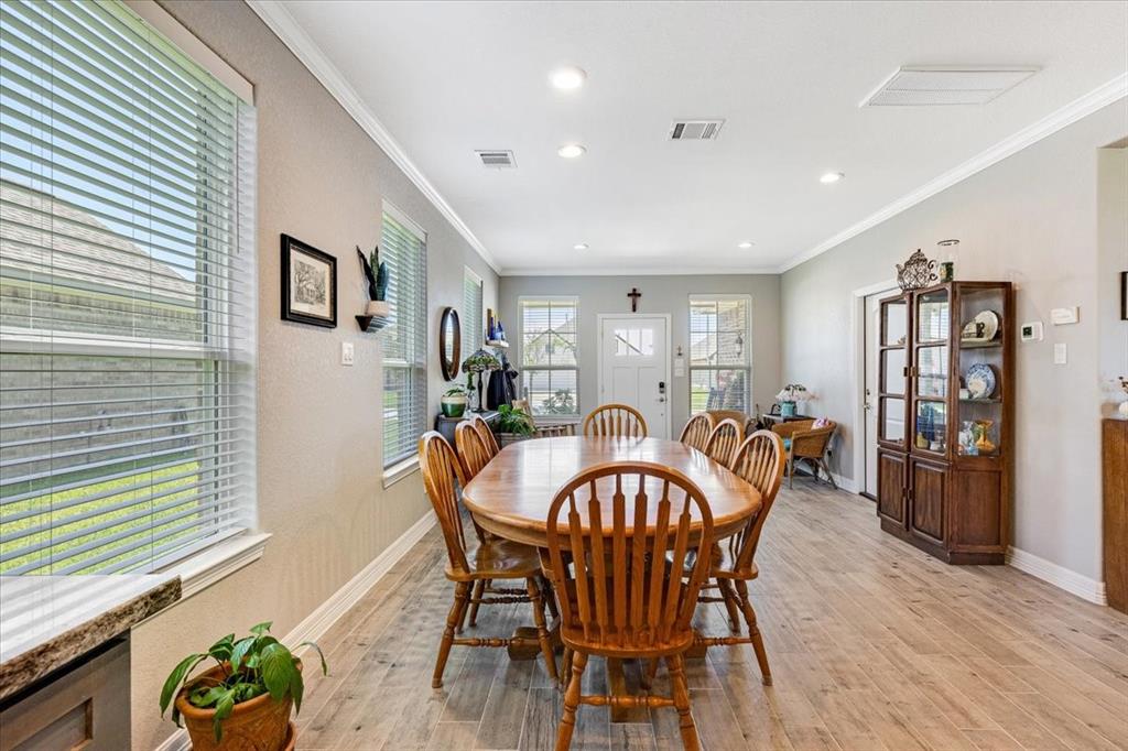 14811 Big Pine Lane, Baytown, Texas image 7