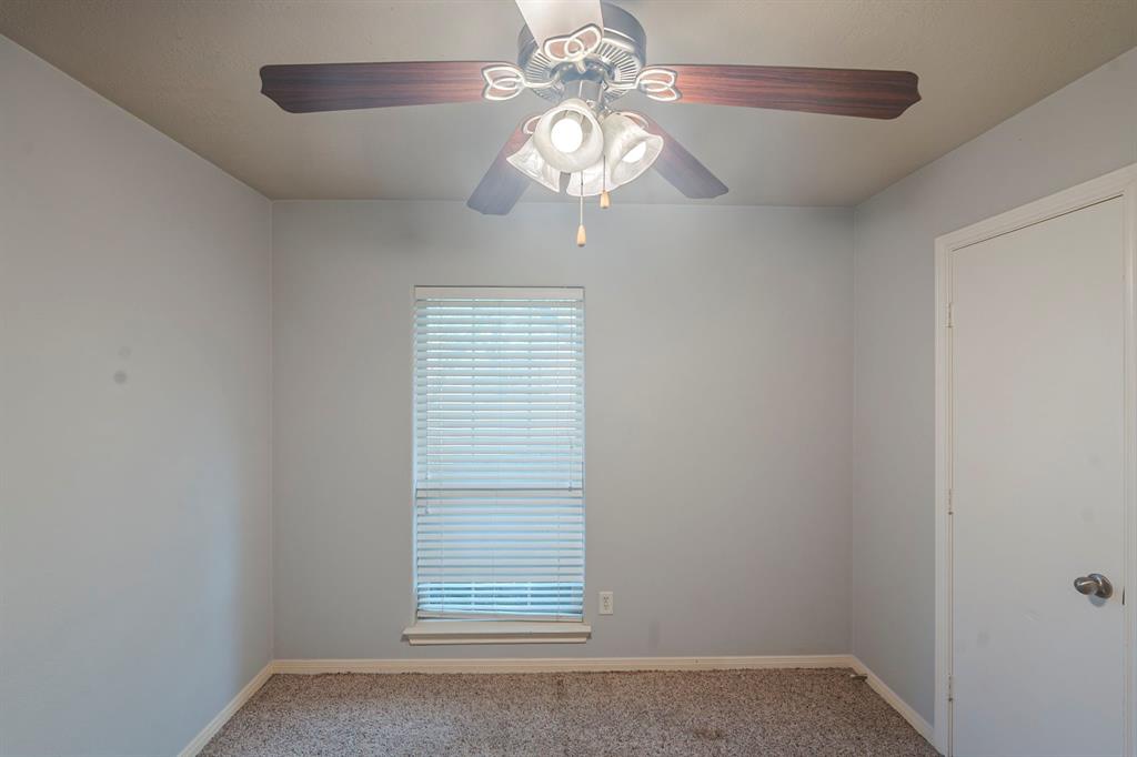 23234 Postwood Glen Lane, Spring, Texas image 32