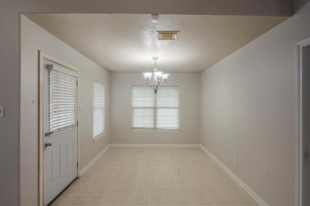 23234 Postwood Glen Lane, Spring, Texas image 11