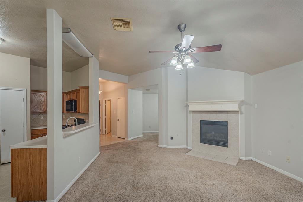 23234 Postwood Glen Lane, Spring, Texas image 5