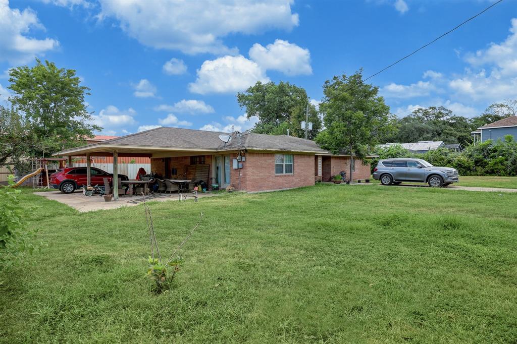 230 W Canino Road, Houston, Texas image 11