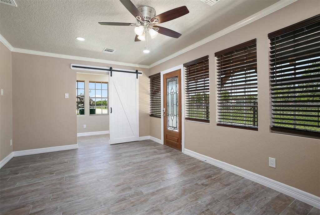 11106 N P Street, La Porte, Texas image 7
