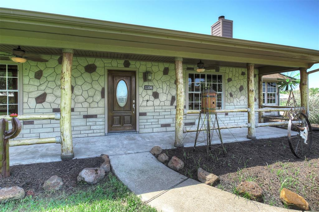 11106 N P Street, La Porte, Texas image 4