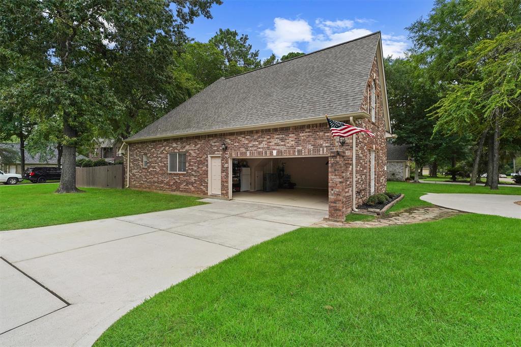 3330 Lake Island Drive