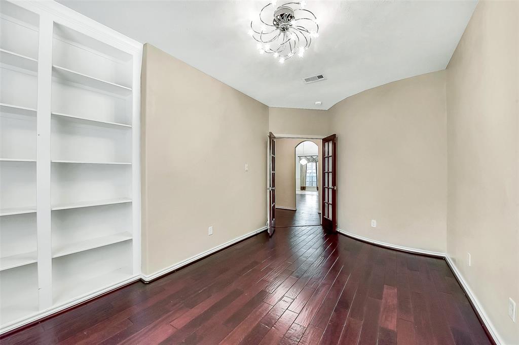 2102 Asbury Court, Pearland, Texas image 18