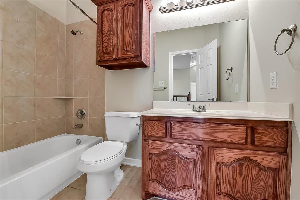 2102 Asbury Court, Pearland, Texas image 34
