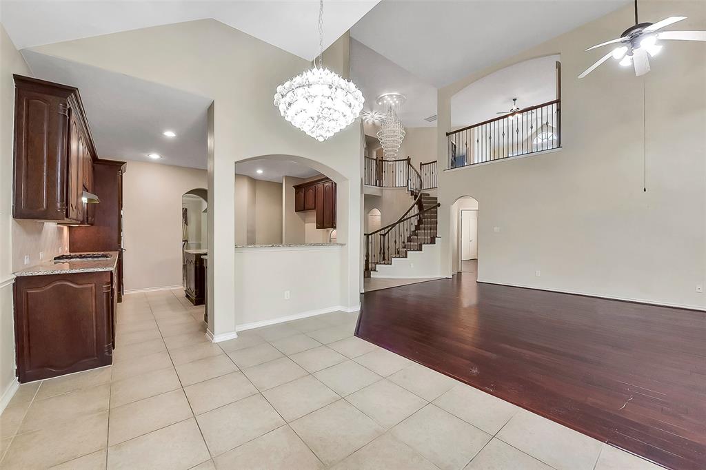 2102 Asbury Court, Pearland, Texas image 12