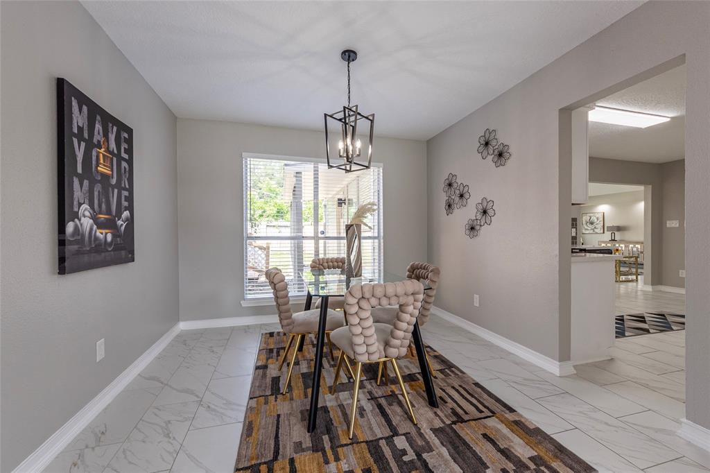 2720 Hot Springs Drive, Pearland, Texas image 7