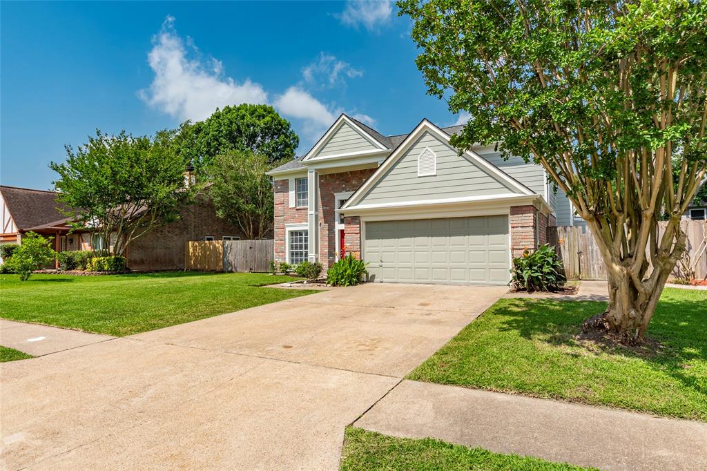 2720 Hot Springs Drive, Pearland, Texas image 3