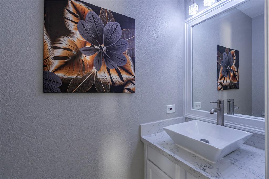 2720 Hot Springs Drive, Pearland, Texas image 11