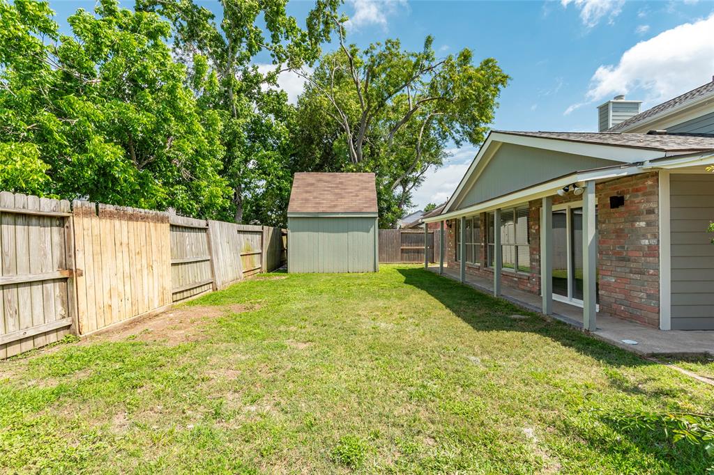 2720 Hot Springs Drive, Pearland, Texas image 30