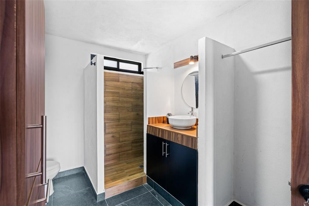 Mexico, 3 Bedrooms Bedrooms, ,2 BathroomsBathrooms,Residential,Active,44129