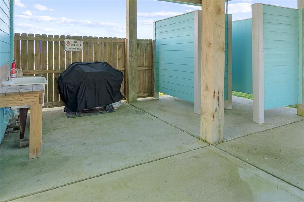 994 Bolivar Dunes Boulevard, Gilchrist, Texas image 6