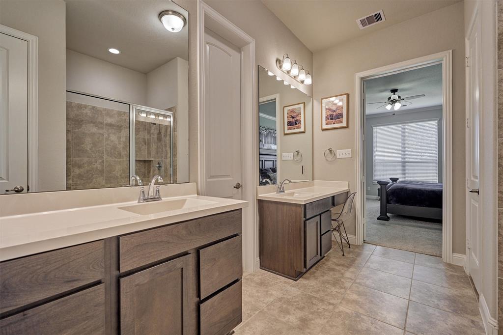 3702 Midway Gardens Drive, Spring, Texas image 30