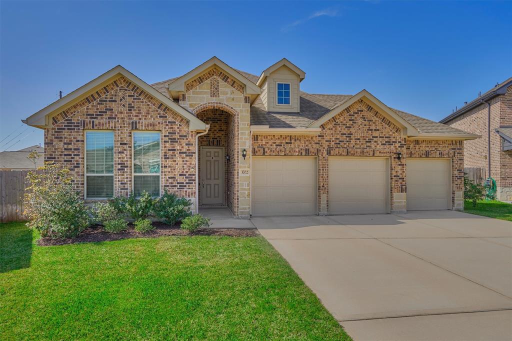 3702 Midway Gardens Drive, Spring, Texas image 8