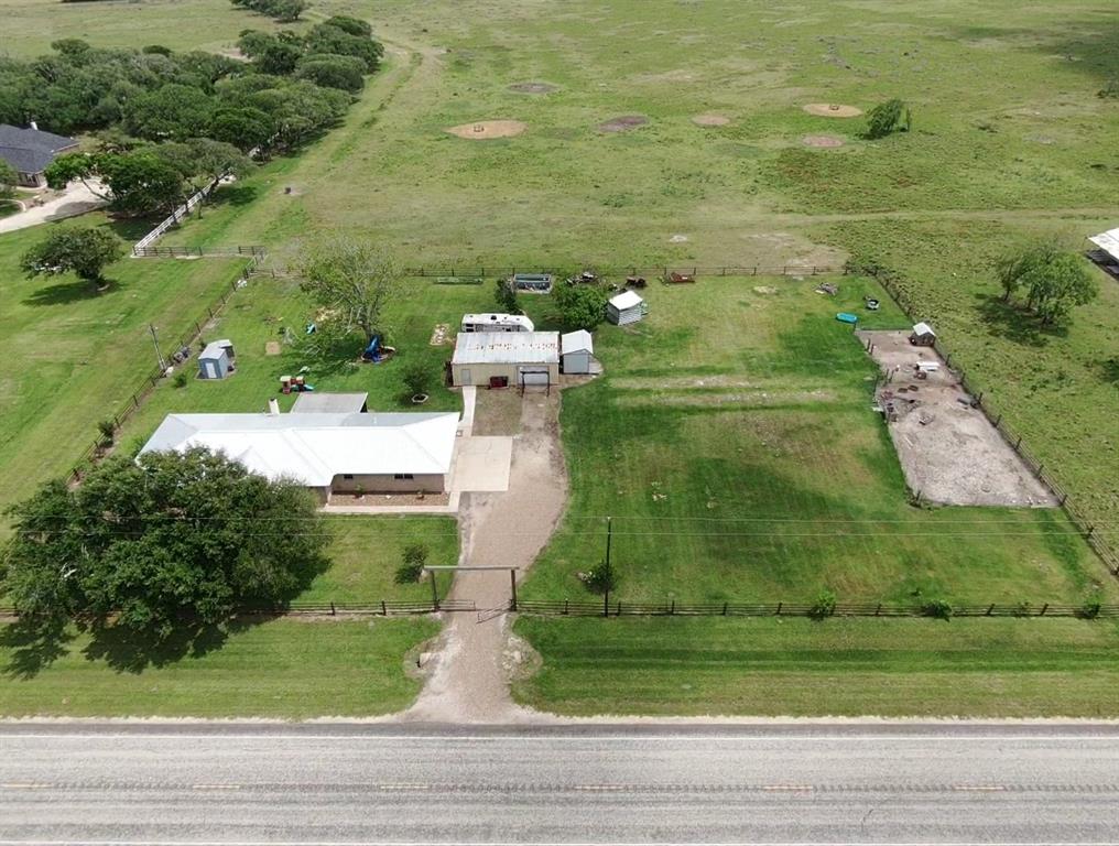 1201 Fm 1862, Blessing, Texas image 4