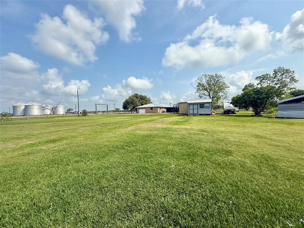 1201 Fm 1862, Blessing, Texas image 44