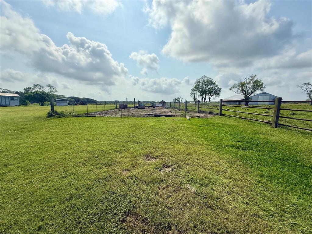1201 Fm 1862, Blessing, Texas image 38