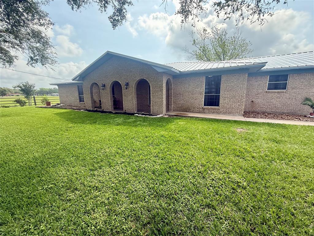 1201 Fm 1862, Blessing, Texas image 6