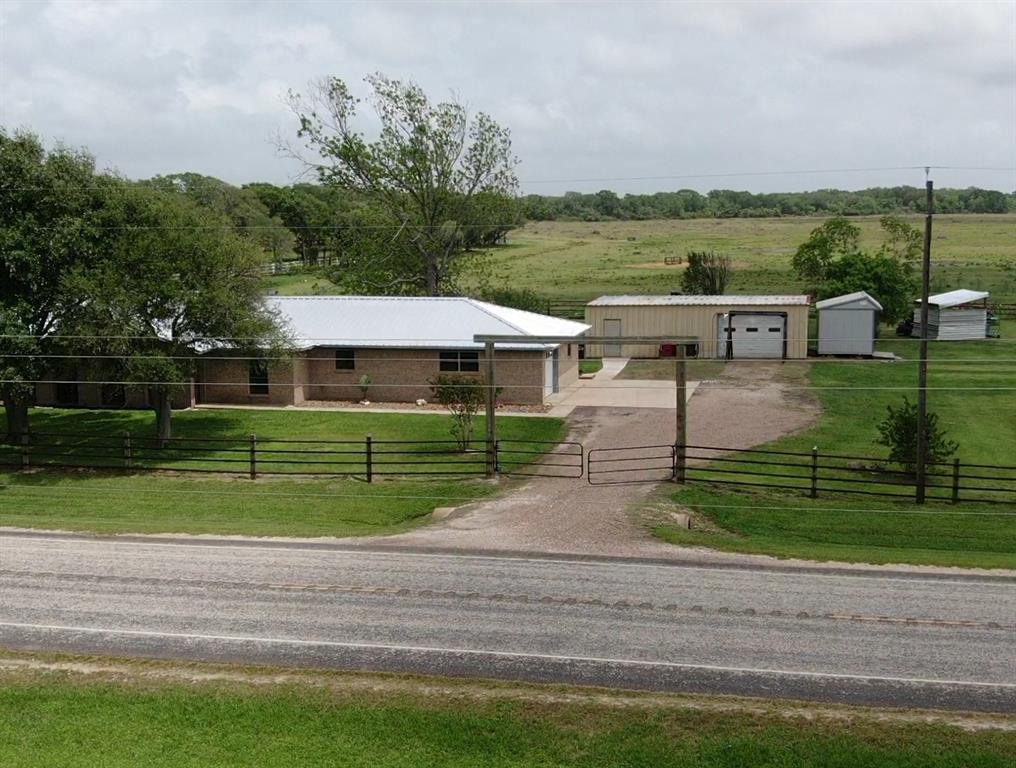 1201 Fm 1862, Blessing, Texas image 2