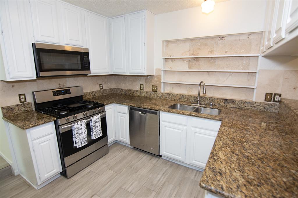 17647 Seven Pines Drive, Spring, Texas image 20