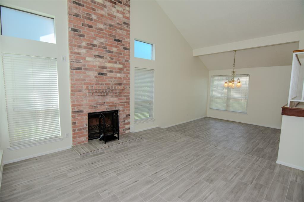 17647 Seven Pines Drive, Spring, Texas image 7
