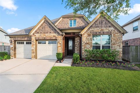 Single Family Residence in Richmond TX 9718 Stratton Ridge Drive.jpg