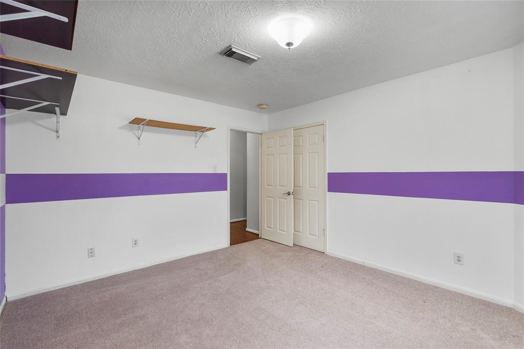 4522 Fox Run Street, Pearland, Texas image 22