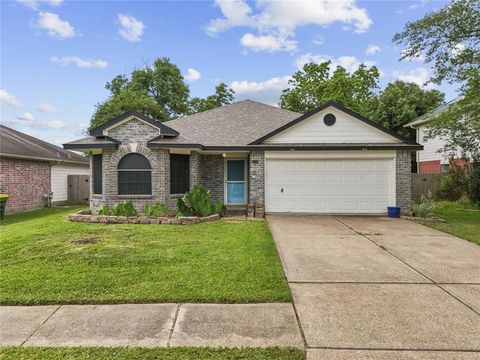 4522 Fox Run Street Pearland TX 77584
