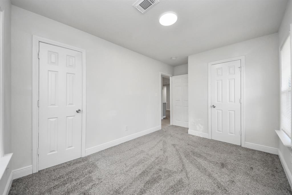 8014 Crestview Drive, Houston, Texas image 24