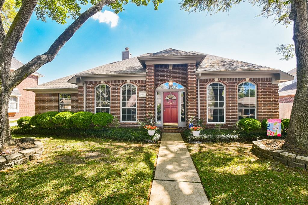 2307 Pleasant Shade Court