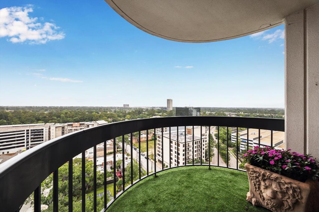 5001 Woodway Drive #1806, Houston, Texas image 21