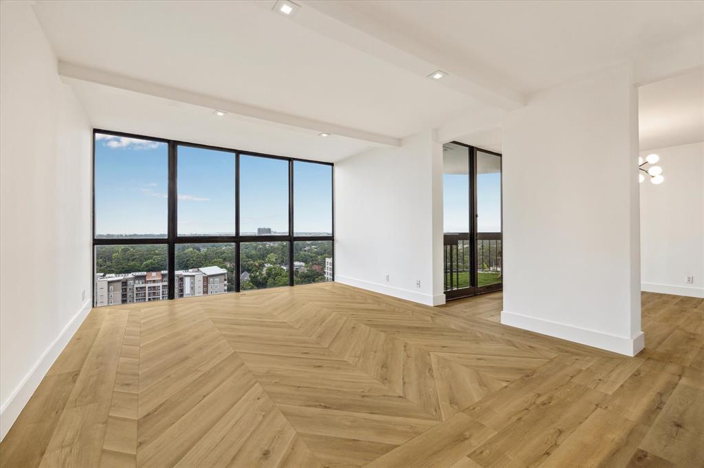 5001 Woodway Drive #1806, Houston, Texas image 3