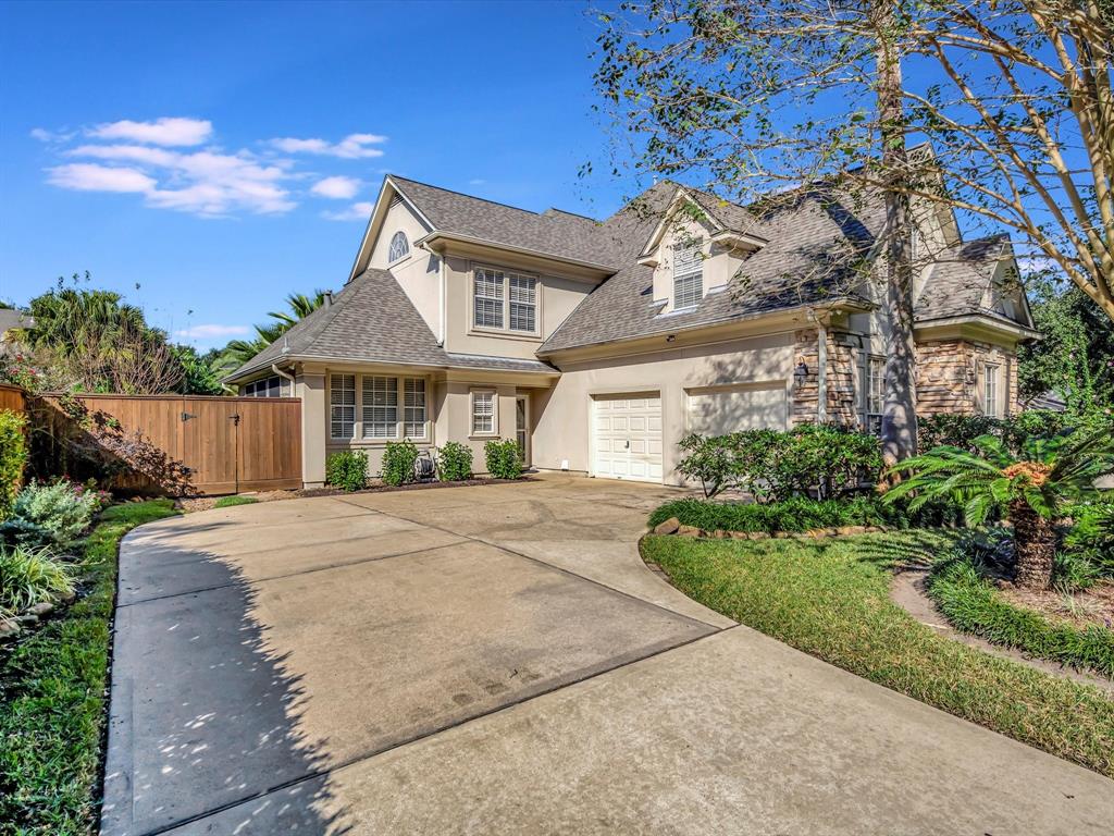15415 Parkwood Way