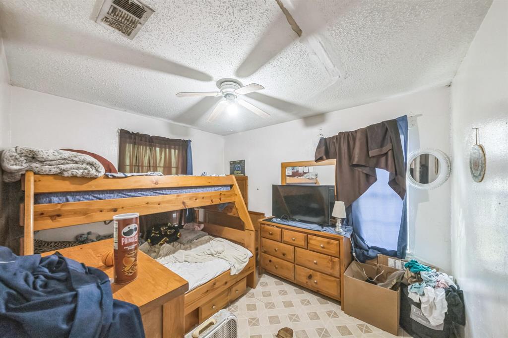 1614 Palmwood Drive, Pasadena, Texas image 18