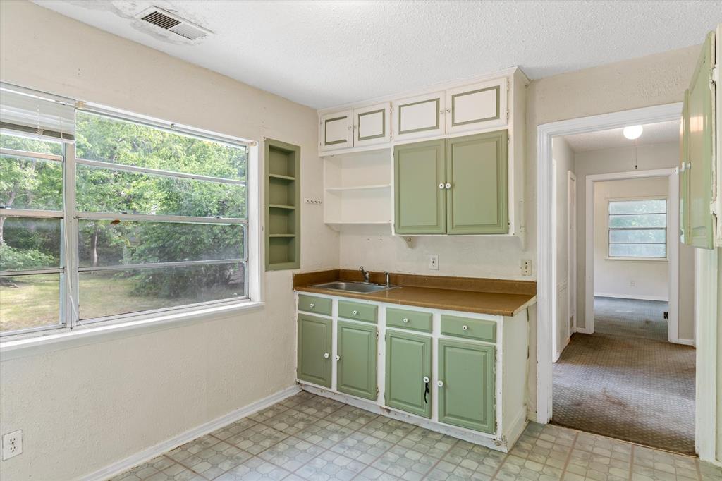 333 Hickerson Street, Cedar Hill, Texas image 6