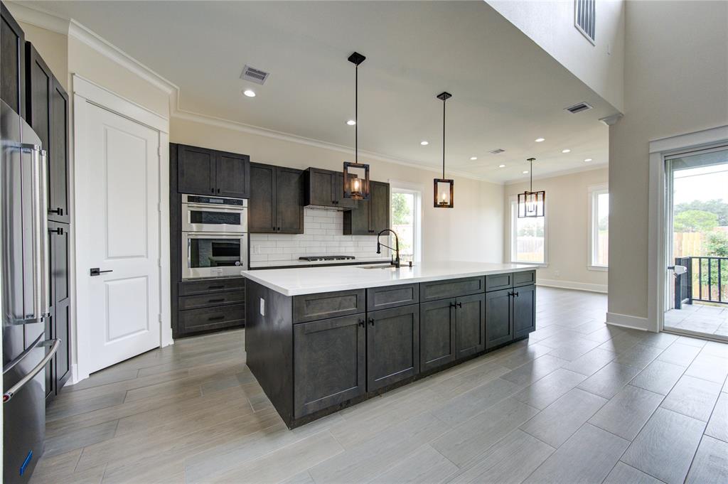 2118 Nina Lee Lane, Houston, Texas image 12