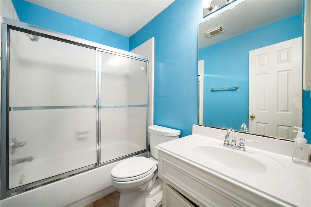 7619 Limber Bough Drive, Humble, Texas image 29