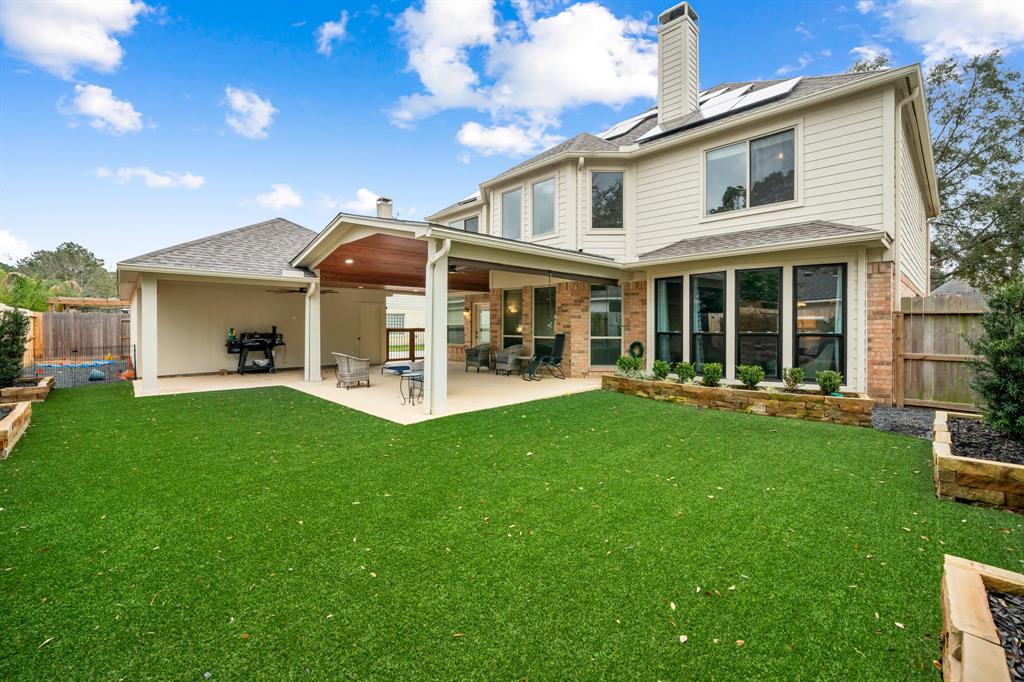 7619 Limber Bough Drive, Humble, Texas image 33