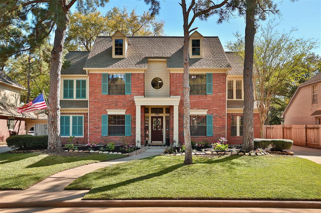 15927 Viney Creek Drive, Houston, Texas image 1