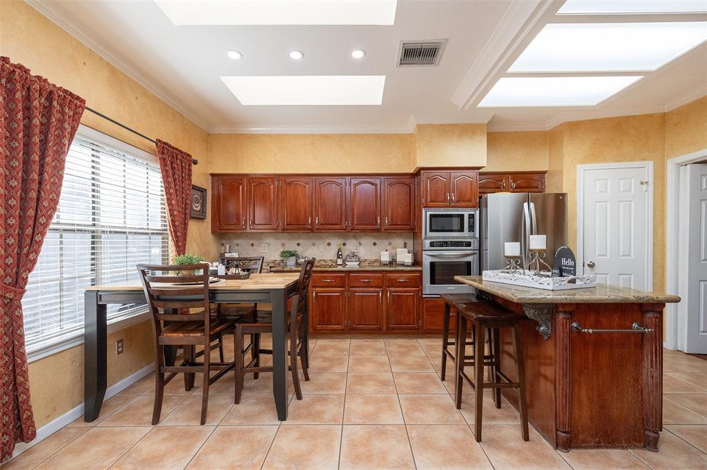 15927 Viney Creek Drive, Houston, Texas image 14
