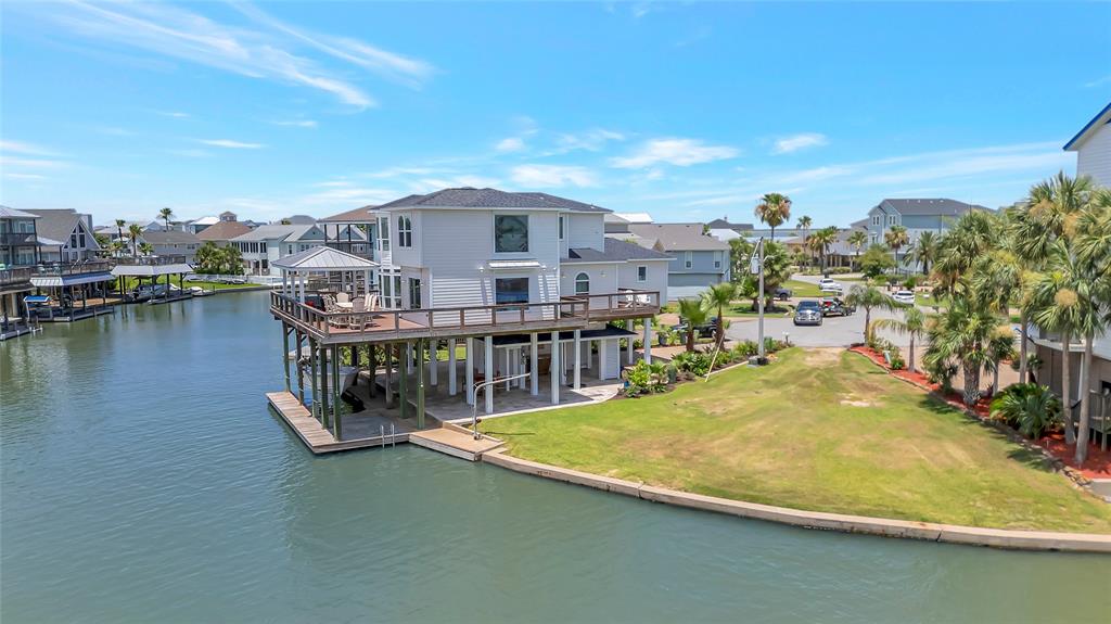 1303 Outrigger