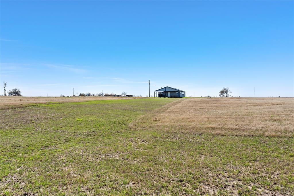 736 County Road 478, Lott, Texas image 28