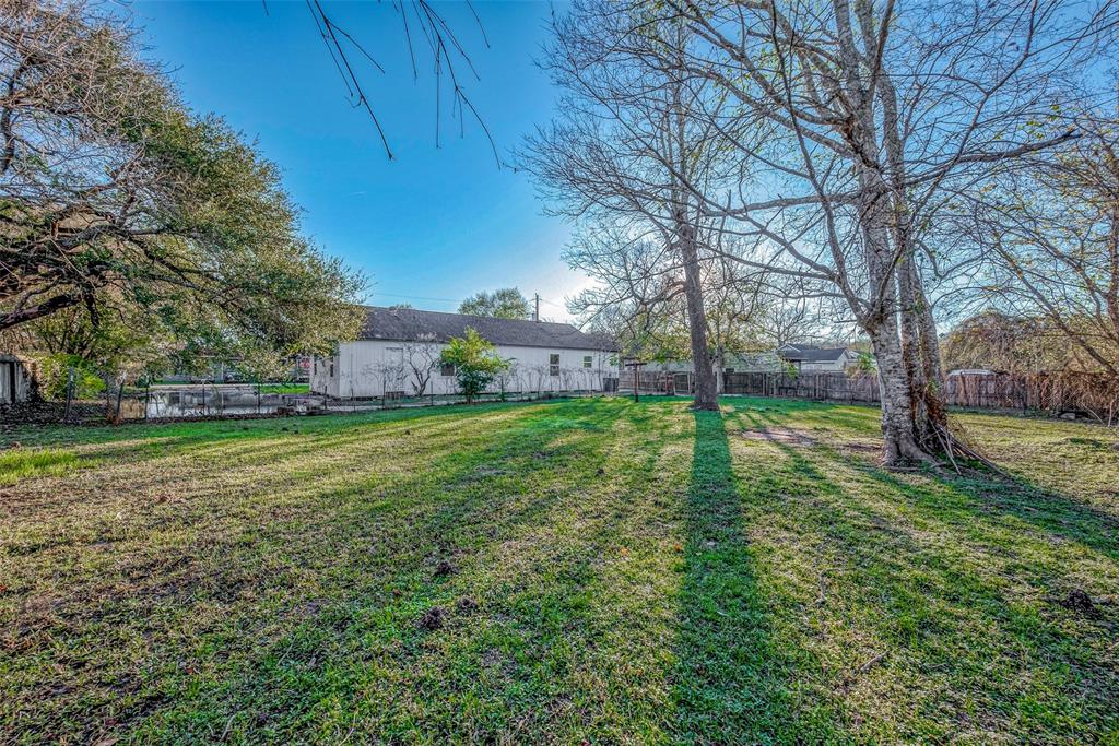 3009 Lincoln Street, Liberty, Texas image 36
