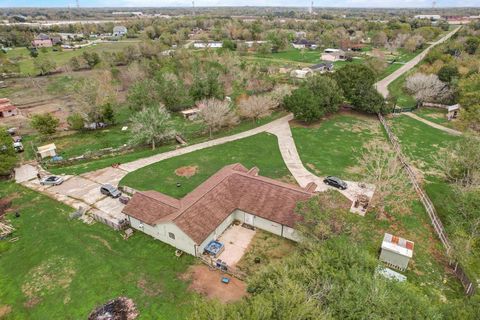 A home in Manvel