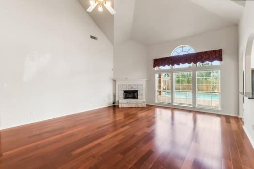 8123 Cove Timbers Lane, Tomball, Texas image 7