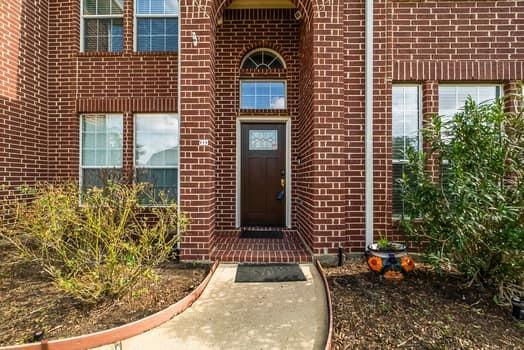 8123 Cove Timbers Lane, Tomball, Texas image 4